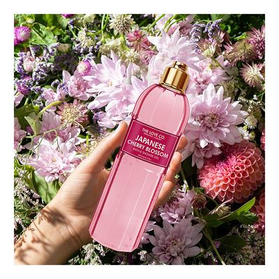 The Love Co. Bath & Shower Gel - Japanese Cherry Blossom 250 ml - Shower Gels & Body Wash