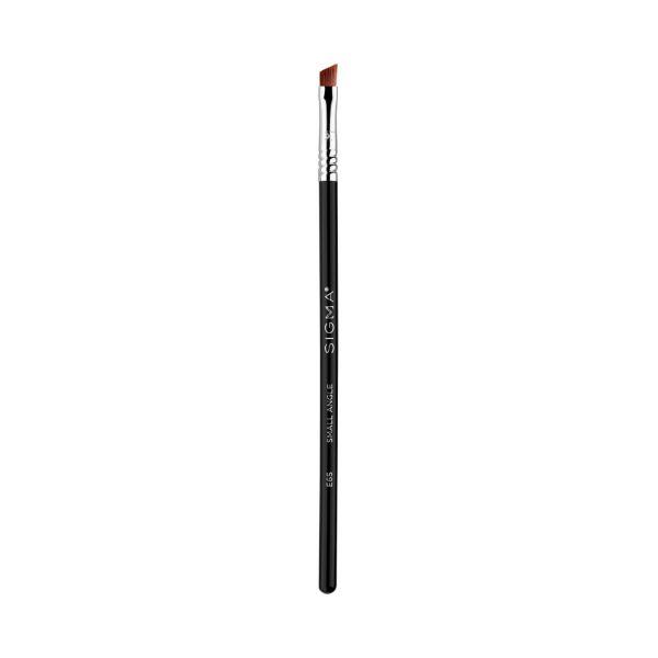 Netmeds | Sigma Beauty E65 Small Angle 1's