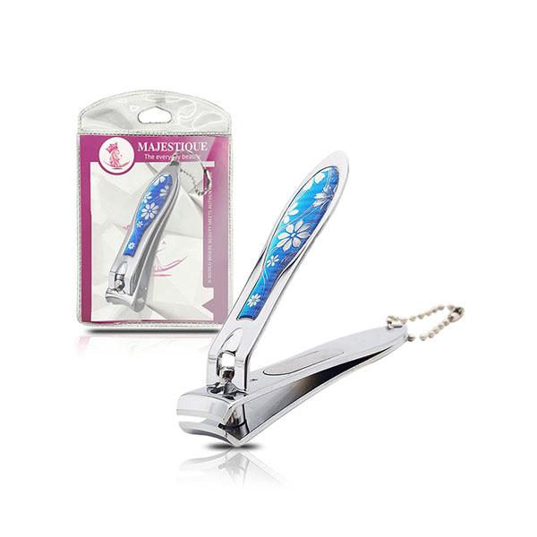 Netmeds | Majestique Wide Curved Nail Clipper, Professional Stainless Steel -Color May Vary 1's