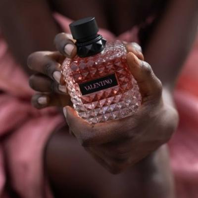 Valentino Born In Roma Donna Edp 50 ml - Women Perfumes (Edt/Edp)