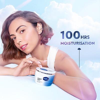 Vaseline Cloud Soft Light Moisturiser 100 Hours Non-Sticky Hydration Ceramides & Hyaluron 200 ml - Face Moisturizers