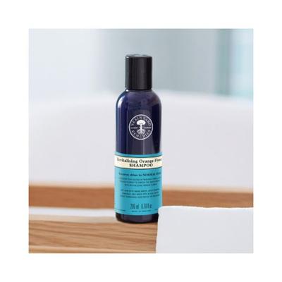 Neal'S Yard Remedies Orange Flower Revitalising Shampoo 200 ml - Shampoos