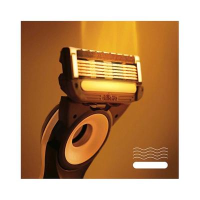 Gillette Labs Heated Razor Starter Kit Razor + Magnetic Charging Dock (World's Best Shaving Innovation) 2's - Razors & Cartridges
