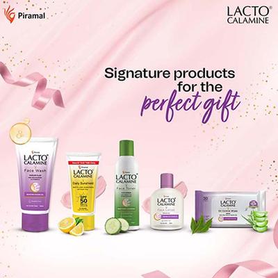 Lacto Calamine Gift Box, Face Wash, Face Lotion, Sunscreen, Facial Wipes, Toner, Oil Free Radiance 850 gm - Makeup Kits & Sets