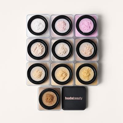 Huda Beauty Easy Bake Loose Baking & Setting Powder Banana Bread 20 gm - Loose Powder