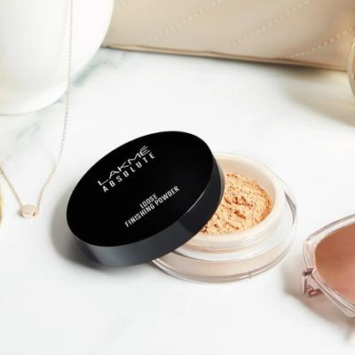 Lakme Xtraordin-Airy Baking Powder 10 Ivory 8gm - Loose Powder