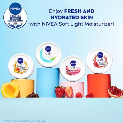 Nivea Soft Entertainer College Edition Light Moisturiser for Fresh & Soft Skin 200ml - Face Wash & Cleansers