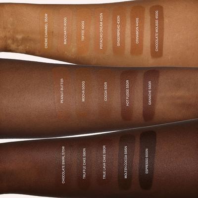 Huda Beauty Easy Blur Foundation Chocolate Swirl 570W 30 ml - Foundation