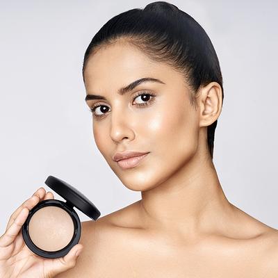 Europe Girl Skinfinish Compact -60 10 gm - Compact Powder