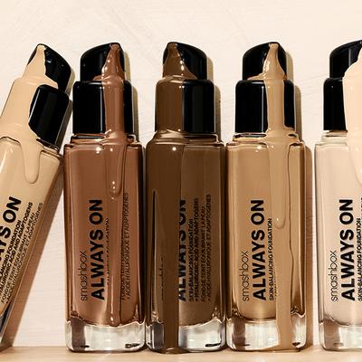 Smashbox Always On Skin-Balancing Foundation With Hyaluronic Acid & Adaptogens - L10N 30 ml - Foundation