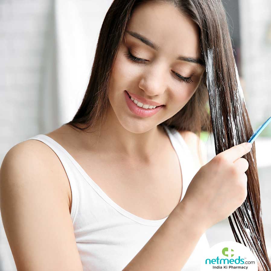 Aloe Vera gel for dandruff free hair
