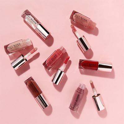 Makeup Revolution Pout Bomb Plumping Gloss Juicy Red 4.6ml - Lip Glosses